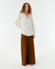 Ilizia Bluse mit handbestickten Motive