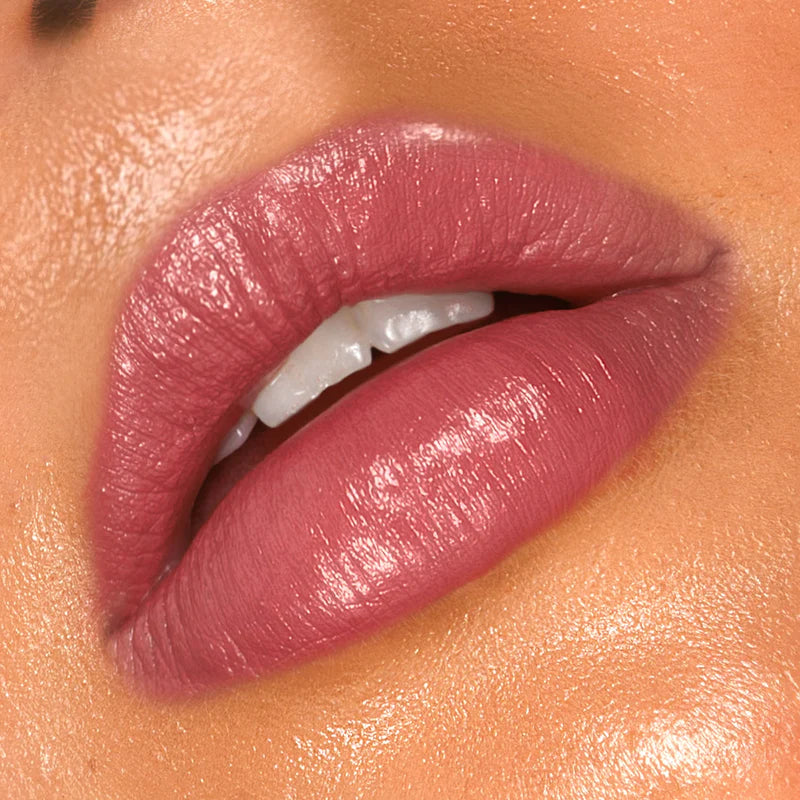 Natürliche Lippen- und Wangenfarbe SPF50