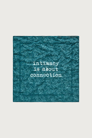 Taschentuch intimacy is about connection