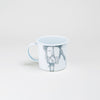 Tasse aus Emaille